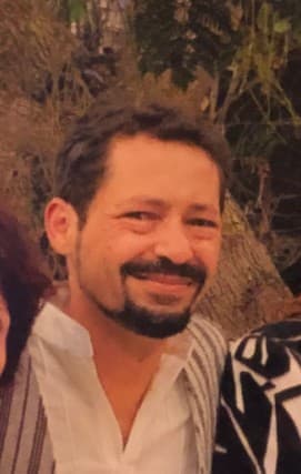 Nacho, family and studio support at Artemisa